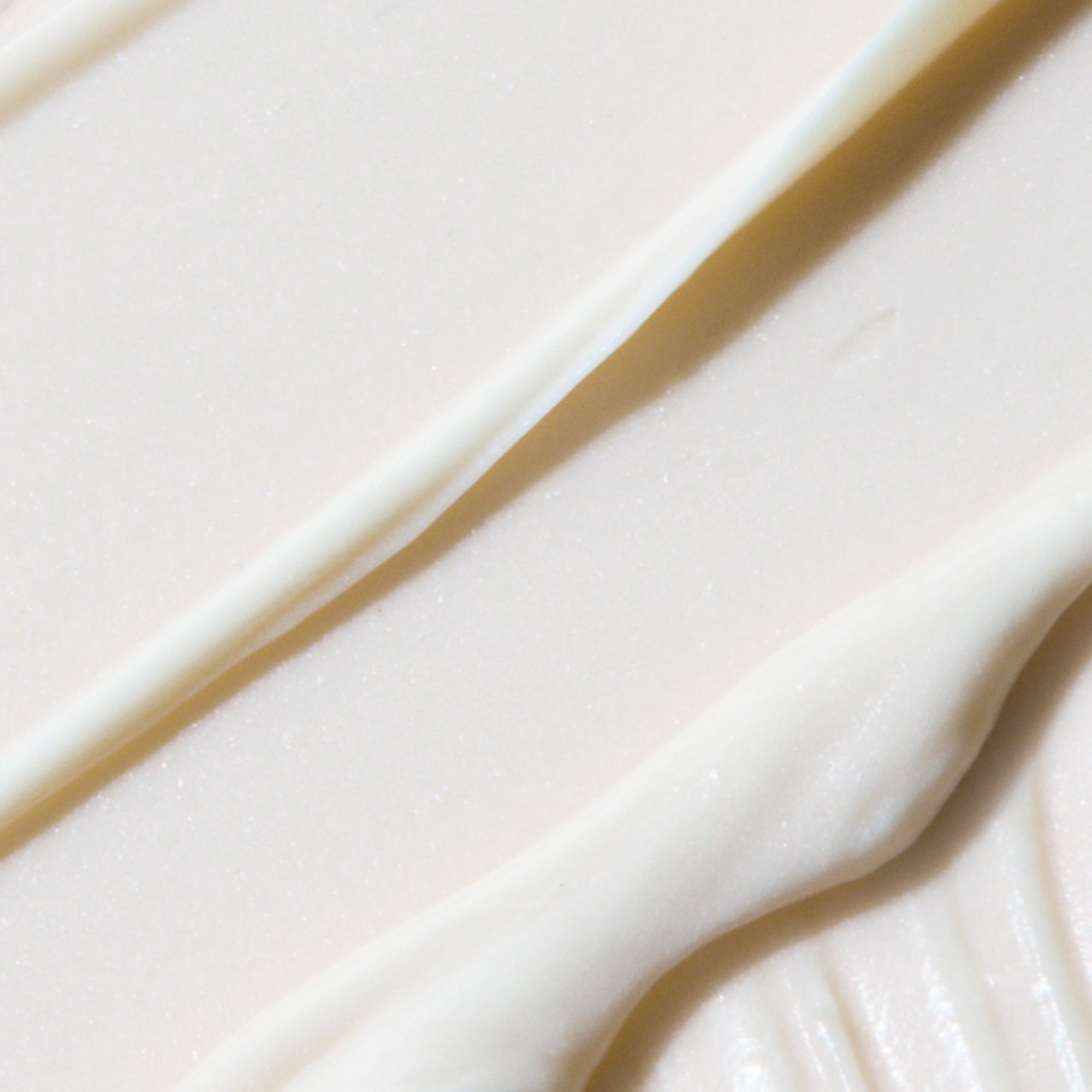 Line-Filling Eye Balm